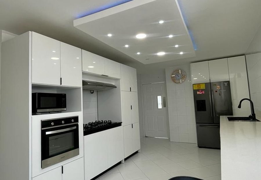 Apartamento en Obarrio - cocina integral